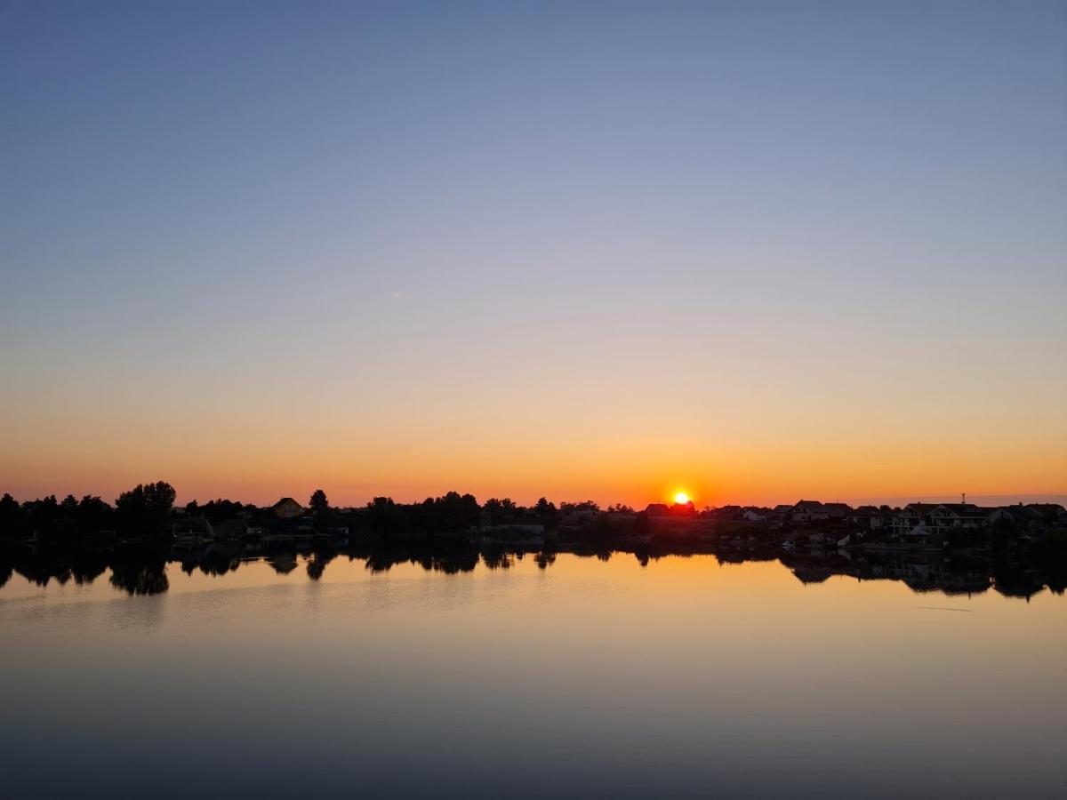 Vila Ferie Dunajska Luzna Exteriör bild